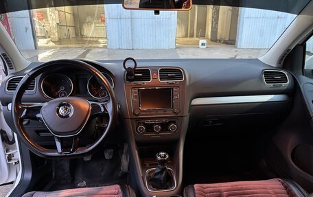 Volkswagen Golf VI, 2012 год, 800 000 рублей, 10 фотография