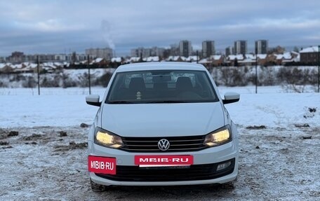 Volkswagen Polo VI (EU Market), 2019 год, 900 000 рублей, 2 фотография
