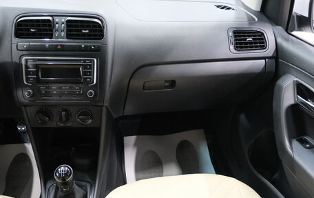 Volkswagen Polo VI (EU Market), 2014 год, 1 059 000 рублей, 18 фотография