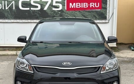 KIA Rio IV, 2019 год, 990 000 рублей, 1 фотография