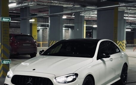 Mercedes-Benz E-Класс, 2020 год, 5 800 000 рублей, 3 фотография