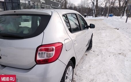 Renault Sandero II рестайлинг, 2014 год, 630 000 рублей, 5 фотография