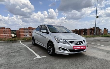 Hyundai Solaris II рестайлинг, 2016 год, 1 050 000 рублей, 2 фотография
