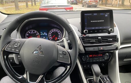 Mitsubishi Eclipse Cross, 2021 год, 3 200 000 рублей, 21 фотография