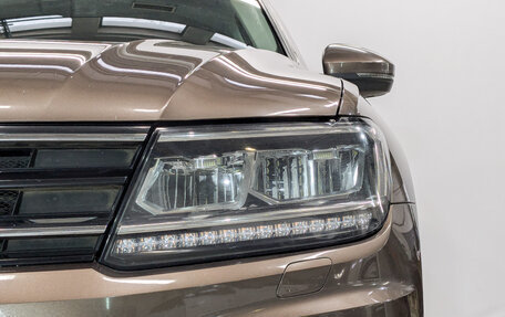 Volkswagen Tiguan II, 2018 год, 2 550 000 рублей, 11 фотография