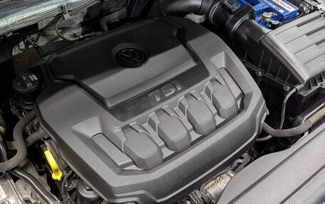 Volkswagen Tiguan II, 2018 год, 2 550 000 рублей, 9 фотография