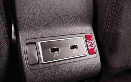 Renault Kaptur I рестайлинг, 2021 год, 1 700 000 рублей, 26 фотография