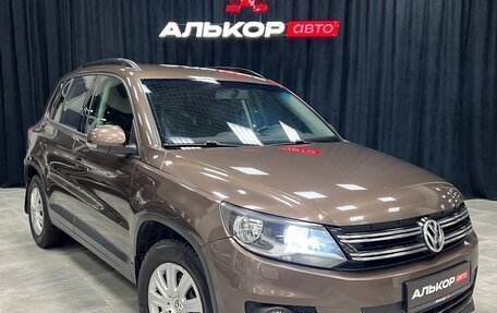 Volkswagen Tiguan I, 2015 год, 1 139 000 рублей, 3 фотография