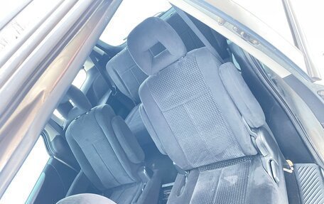 Mazda MPV II, 2004 год, 299 999 рублей, 8 фотография