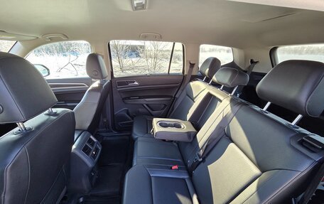 Volkswagen Teramont I, 2019 год, 3 000 000 рублей, 9 фотография