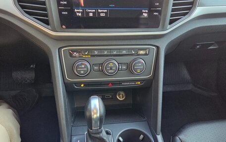 Volkswagen Teramont I, 2019 год, 3 000 000 рублей, 17 фотография