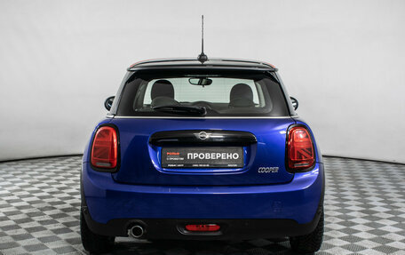 MINI Hatch, 2018 год, 1 950 000 рублей, 6 фотография