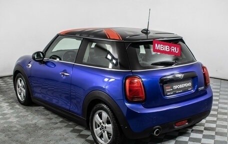 MINI Hatch, 2018 год, 1 950 000 рублей, 7 фотография