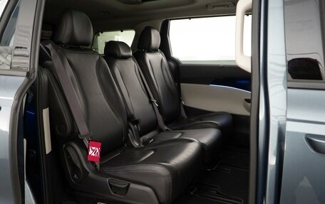 KIA Carnival, 2023 год, 4 635 333 рублей, 8 фотография