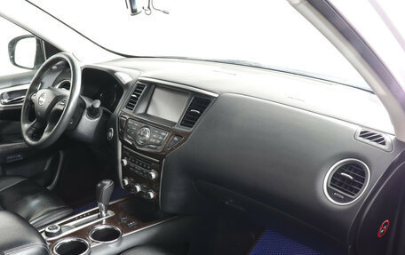 Nissan Pathfinder, 2016 год, 1 799 000 рублей, 8 фотография