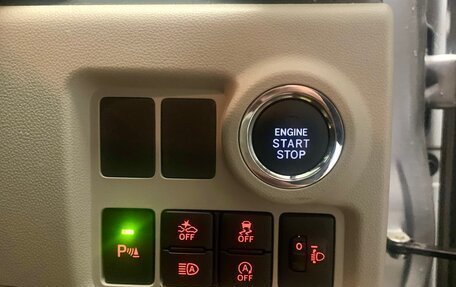 Toyota Passo III, 2021 год, 900 000 рублей, 7 фотография