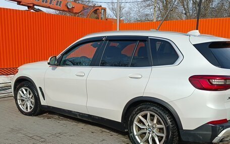 BMW X5, 2018 год, 5 500 000 рублей, 2 фотография