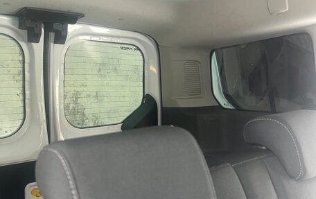 Ford Transit Connect, 2022 год, 1 900 000 рублей, 6 фотография