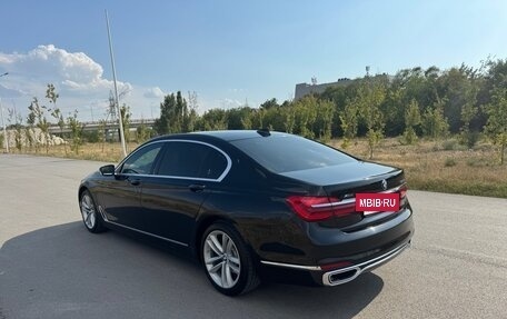 BMW 7 серия, 2016 год, 3 600 000 рублей, 2 фотография