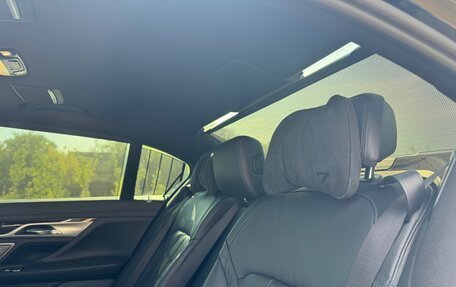 BMW 7 серия, 2016 год, 3 600 000 рублей, 19 фотография