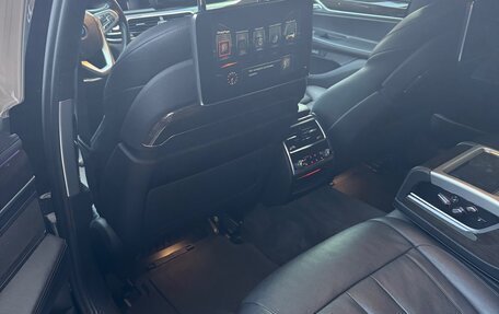 BMW 7 серия, 2016 год, 3 600 000 рублей, 27 фотография