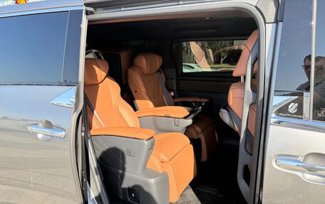 Toyota Alphard, 2024 год, 12 400 098 рублей, 20 фотография