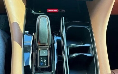 Toyota Alphard, 2024 год, 12 400 098 рублей, 15 фотография