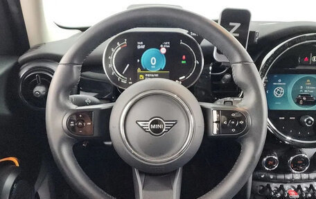 MINI Hatch, 2022 год, 1 650 000 рублей, 9 фотография