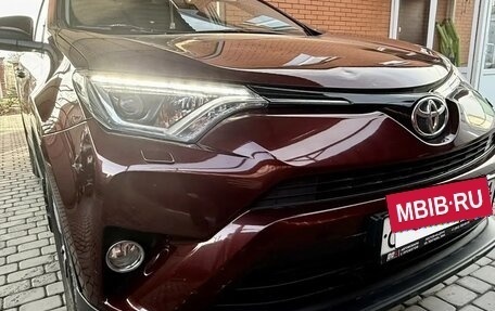Toyota RAV4, 2019 год, 2 100 000 рублей, 9 фотография