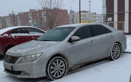 Toyota Camry, 2011 год, 1 750 000 рублей, 2 фотография