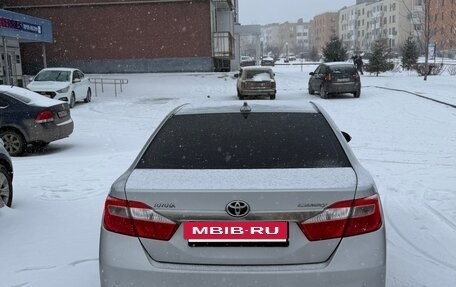 Toyota Camry, 2011 год, 1 750 000 рублей, 5 фотография