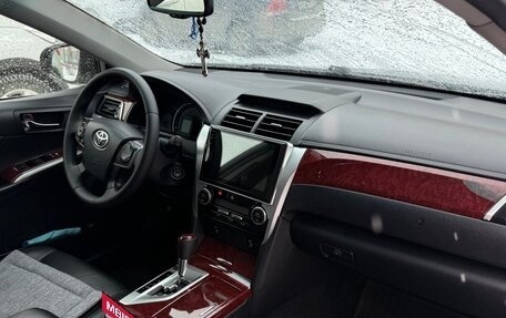 Toyota Camry, 2011 год, 1 750 000 рублей, 7 фотография