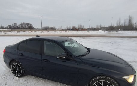 BMW 3 серия, 2013 год, 1 450 000 рублей, 12 фотография