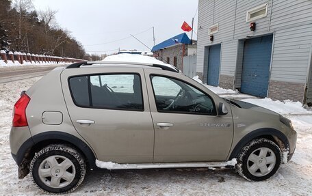 Renault Sandero I, 2012 год, 850 000 рублей, 5 фотография