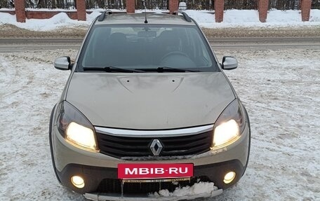Renault Sandero I, 2012 год, 850 000 рублей, 4 фотография