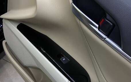 Toyota Camry, 2019 год, 2 700 000 рублей, 11 фотография