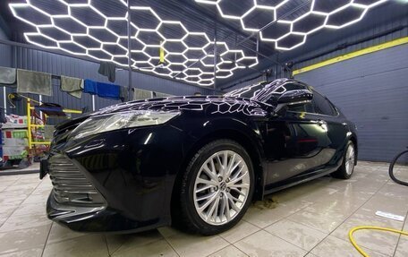 Toyota Camry, 2019 год, 2 700 000 рублей, 20 фотография