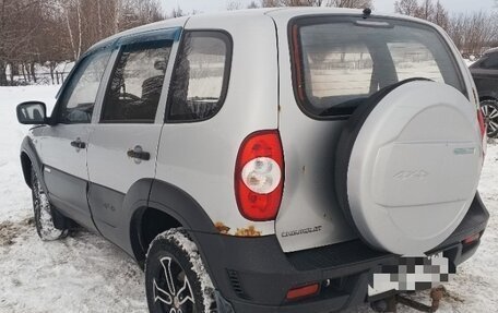 Chevrolet Niva I рестайлинг, 2012 год, 600 000 рублей, 5 фотография