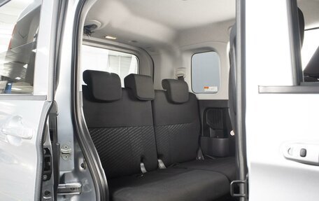 Toyota Roomy I, 2018 год, 1 020 000 рублей, 6 фотография