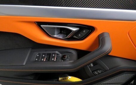 Lamborghini Urus I, 2025 год, 27 100 012 рублей, 7 фотография