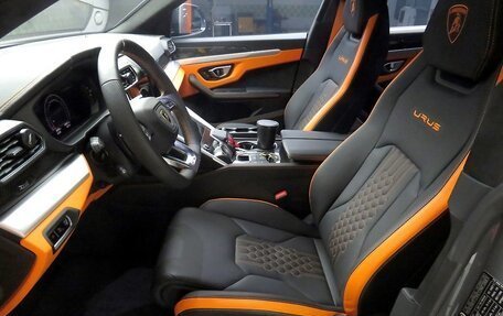 Lamborghini Urus I, 2025 год, 27 100 012 рублей, 8 фотография