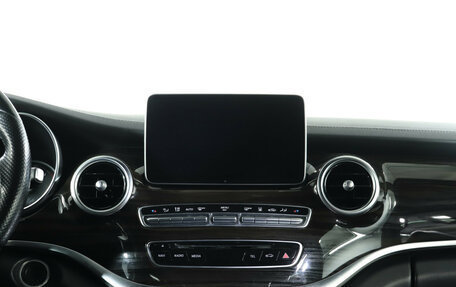 Mercedes-Benz V-Класс, 2018 год, 4 990 000 рублей, 14 фотография