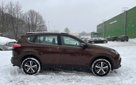 Toyota RAV4, 2017 год, 2 150 000 рублей, 4 фотография