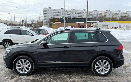 Volkswagen Tiguan II, 2017 год, 2 965 000 рублей, 4 фотография