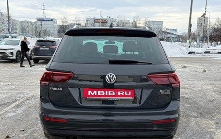 Volkswagen Tiguan II, 2017 год, 2 965 000 рублей, 5 фотография