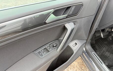 Volkswagen Tiguan II, 2017 год, 2 965 000 рублей, 13 фотография