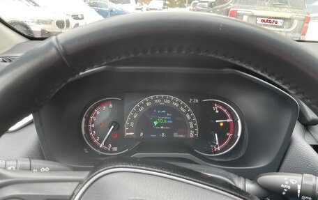 Toyota RAV4, 2021 год, 3 850 000 рублей, 6 фотография