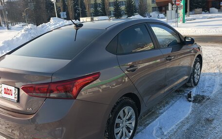 Hyundai Solaris II рестайлинг, 2019 год, 1 350 000 рублей, 4 фотография