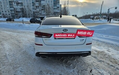 KIA Optima IV, 2019 год, 2 300 000 рублей, 8 фотография