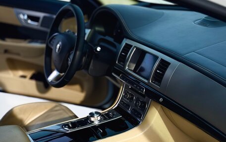 Jaguar XF I рестайлинг, 2014 год, 1 290 000 рублей, 14 фотография